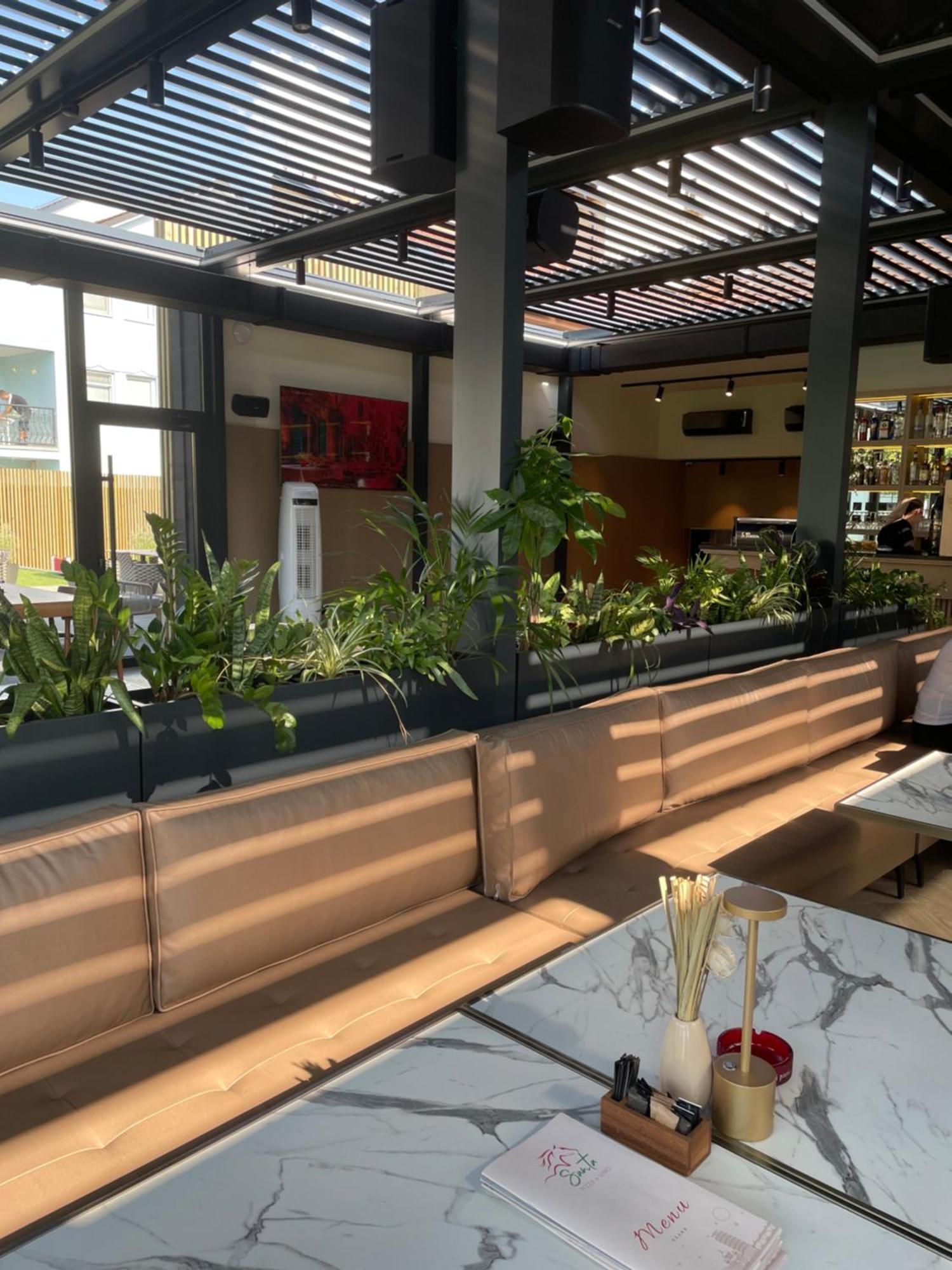 Santa Villa & Restaurant Sremska Mitrovica Ngoại thất bức ảnh