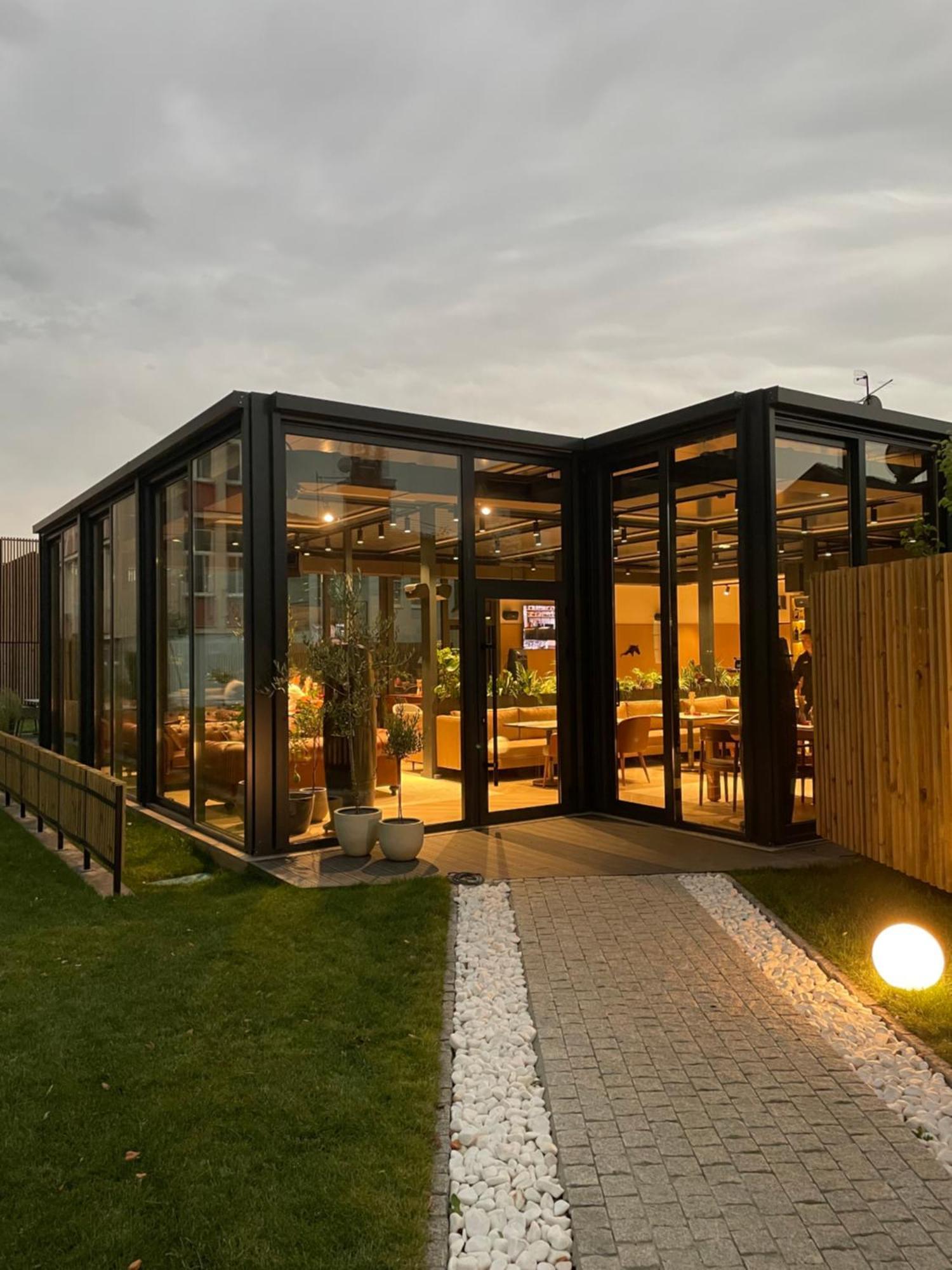 Santa Villa & Restaurant Sremska Mitrovica Ngoại thất bức ảnh